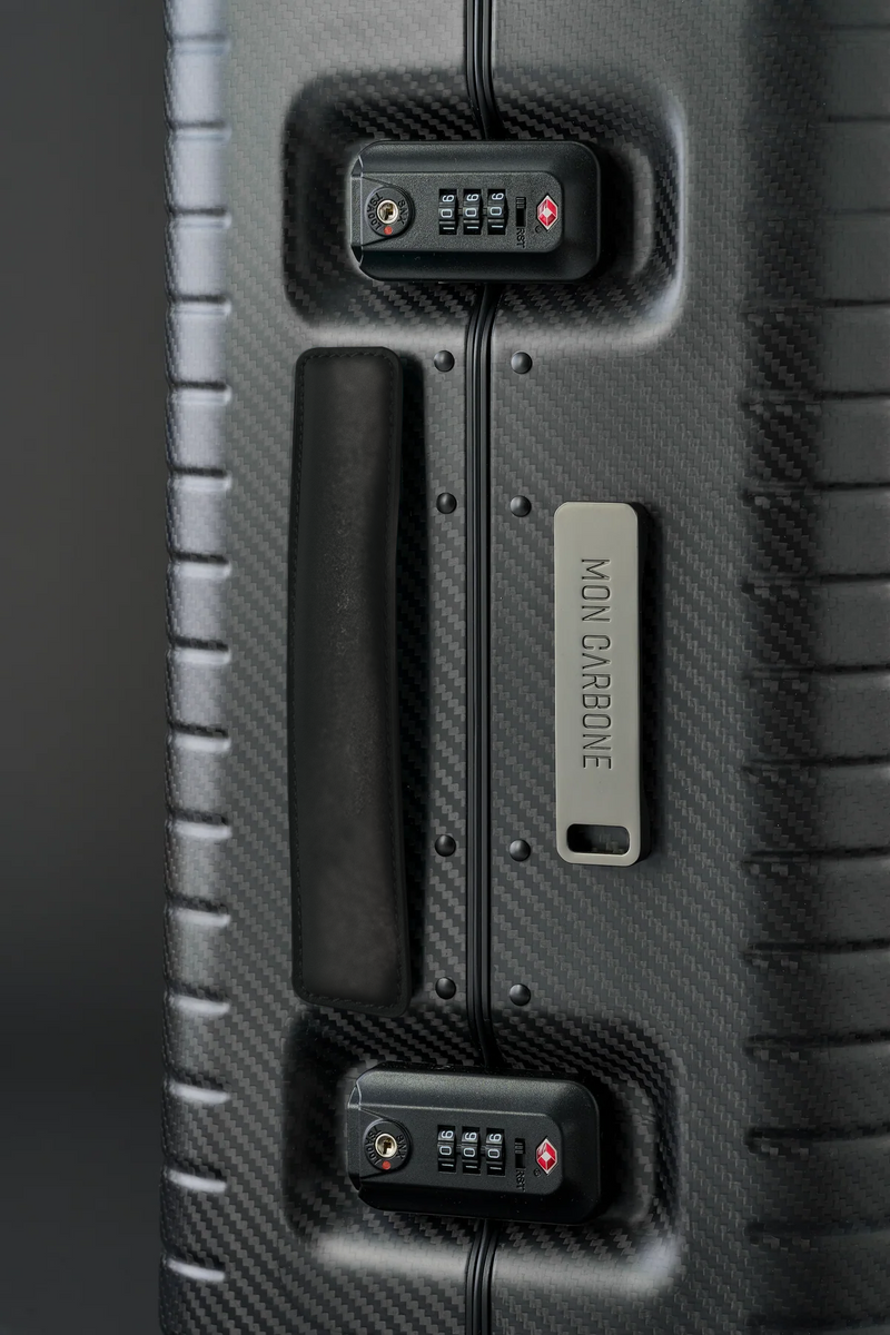 BLACKDIAMOND Bespoke Carbon Fiber Luggage - Stealth Black with Alcantara Leather ( Limited Time )