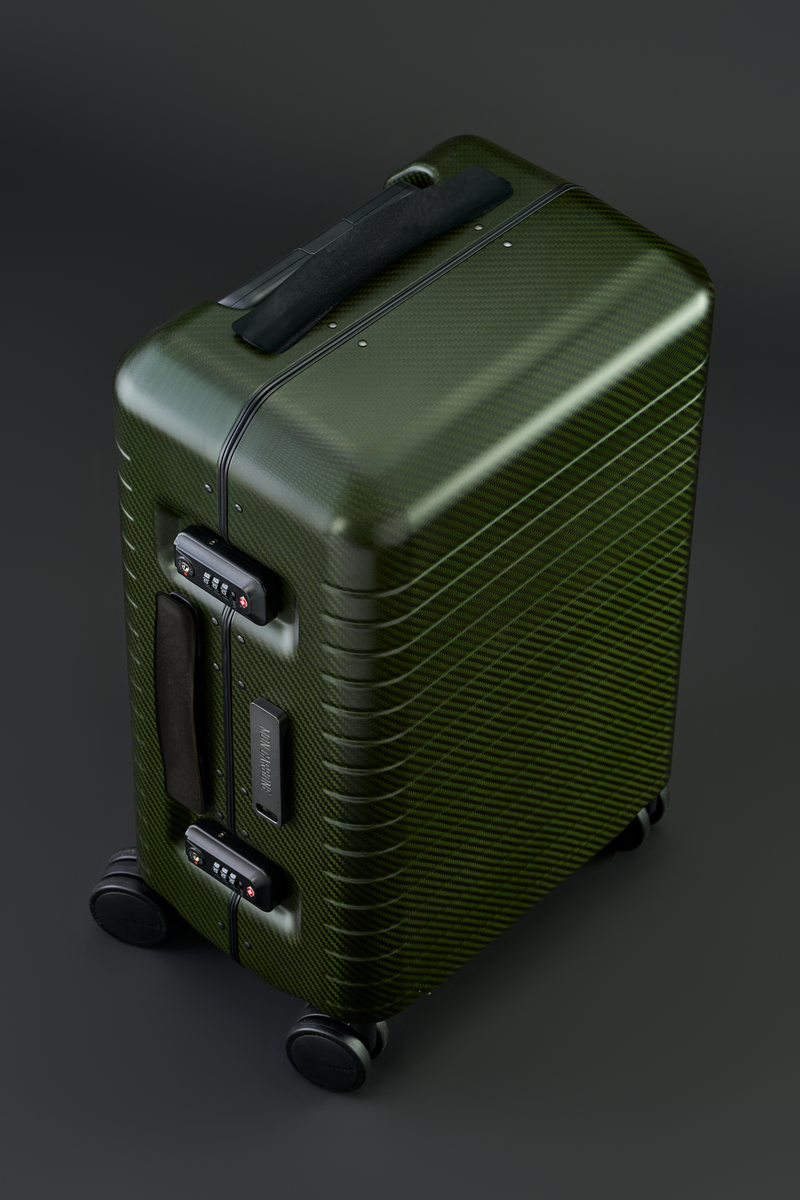 BLACKDIAMOND Bespoke Carbon Fiber Luggage – Racing Green with Alcantara Leather ( Limited Time )