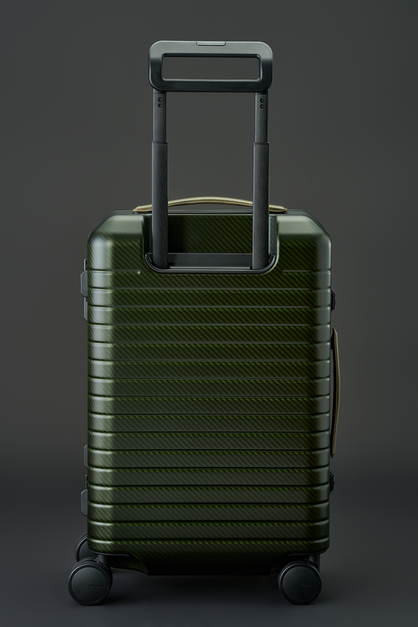 BLACKDIAMOND Bespoke Carbon Fiber Luggage – Racing Green with Aluminum Frame and Leather Handles